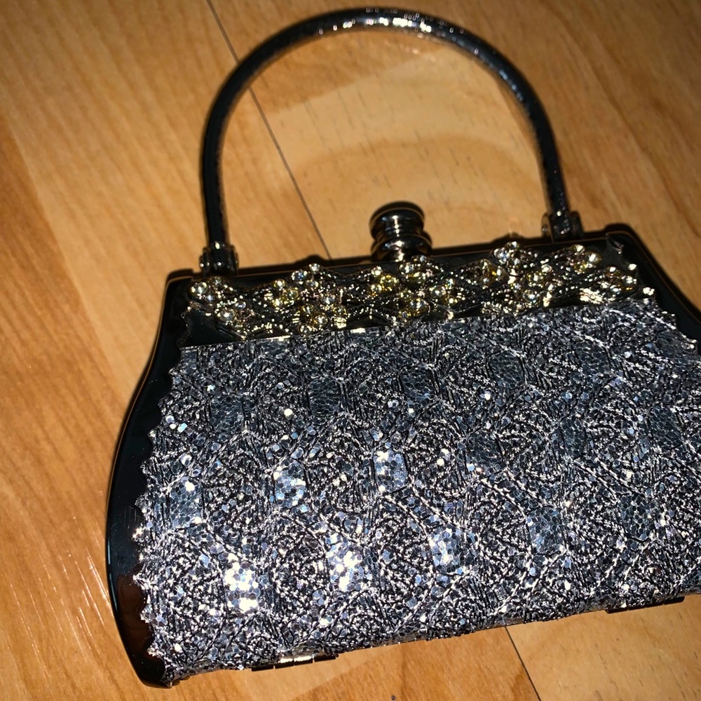 Silver Sequence Purse/Clutch With Additional Strap - image 1